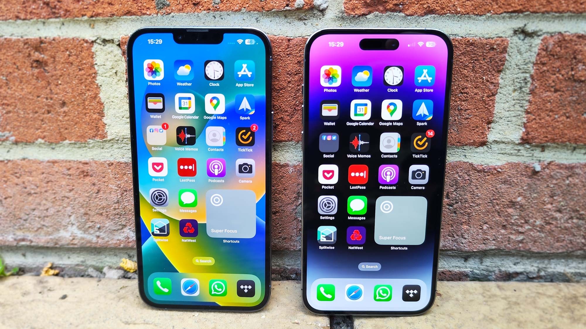 physical difference between iphone 13 pro max and iphone 14 pro max